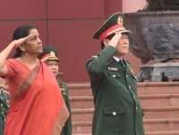 Indian Defence Minister Nirmala Sitharaman welcomed in Vietnam