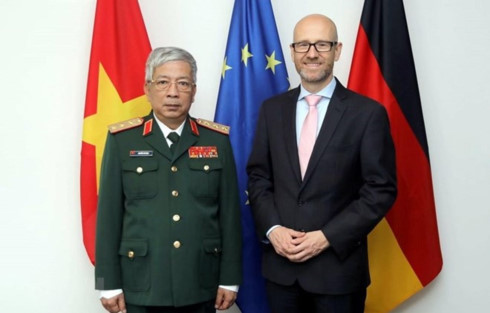 vietnam germany seek to expand defence ties