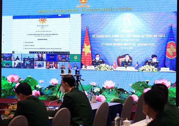 Vietnam attends 8th ASEAN Defence Ministers’ Meeting Plus hinh anh 2