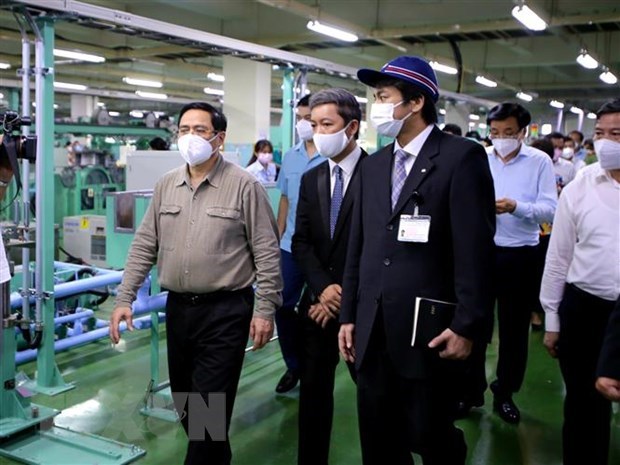 PM inspects pandemic fight in Ho Chi Minh City hinh anh 2