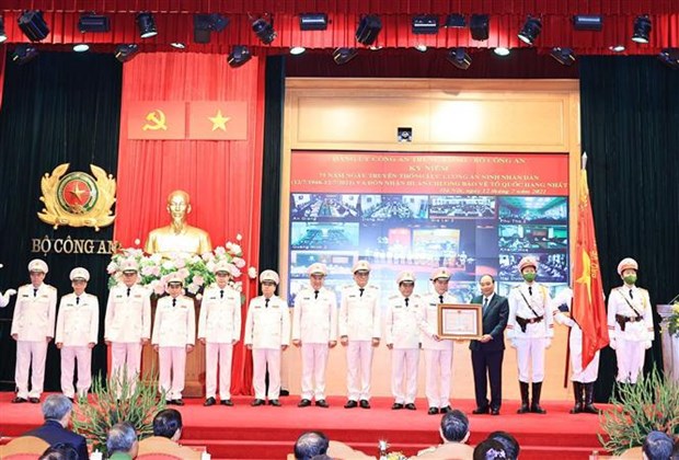President spotlights important role of public security forces hinh anh 2
