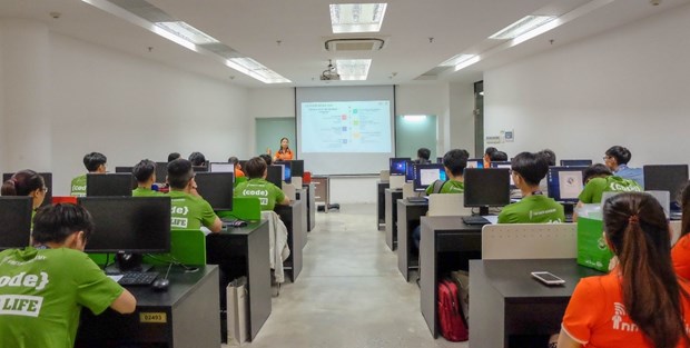 IT industry holds huge recruitment demand: report hinh anh 1