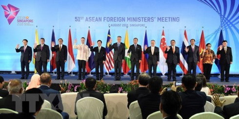 amm 51 asean to strengthen intra bloc economic strength