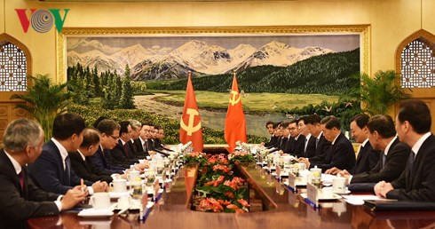 xi jinping reiterates chinas high regard for relations with vietnam