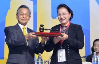 Vietnam receives AIPA chairmanship for 2019-2020