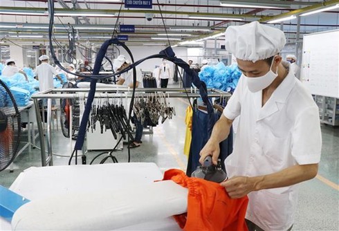 vietnam among markets sustaining growth this year the economist