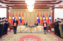 Top priority given to enhancing special Vietnam-Laos ties: Leaders