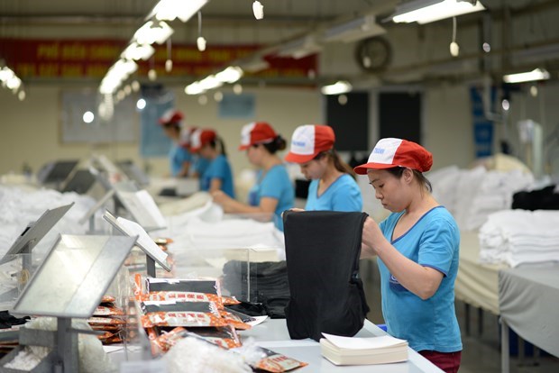 Vietnam posts 3.71 billion USD in trade deficit in eight months hinh anh 1