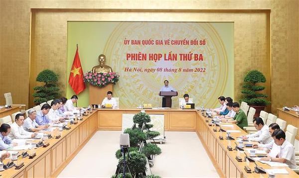 PM chairs third session of national committee on digital transformation hinh anh 1