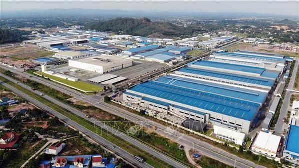 Industrial parks, economic zones attract over 100 billion USD over 30 years hinh anh 1