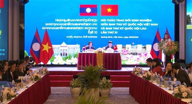 Vietnamese, Lao NAs hold 11th exchange hinh anh 1