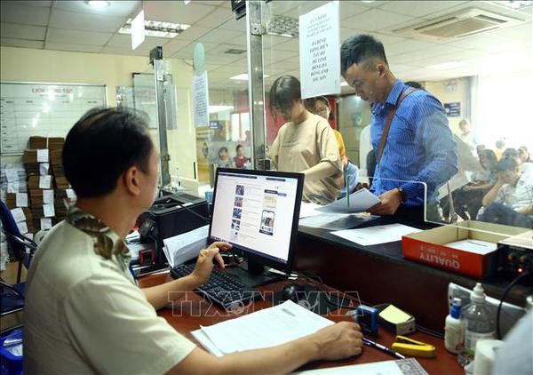 Record rise seen in number of new, resuming firms in 8 months hinh anh 2