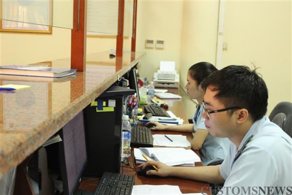 quang ninh customs state budget revenue reached nearly 10000 billion vnd