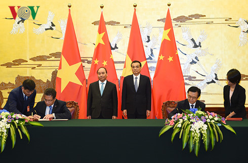 vietnam china deepen comprehensive strategic cooperative partnership