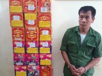 Lang Son: Arresting a man transporting 70 kg of firecrackers