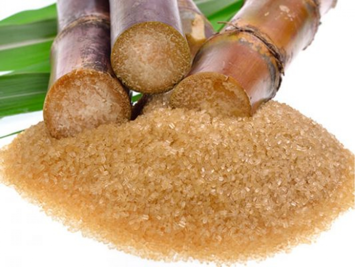 During the eight-month period, 950,000 tonnes of sugar have been imported into Vietnam, of which 850,000 tonnes are from Thailand.