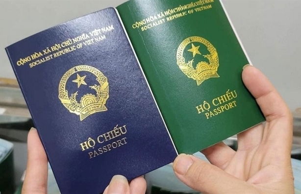 Place of birth to be added to new Vietnamese passports following rejections