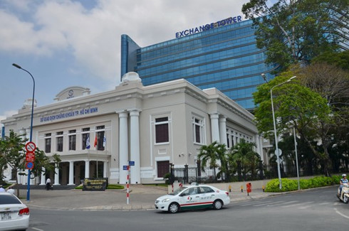 vietnams stock exchanges to merge
