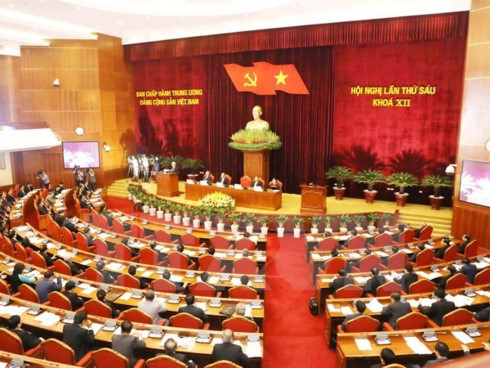 party central committee continue discussing socio economic affairs