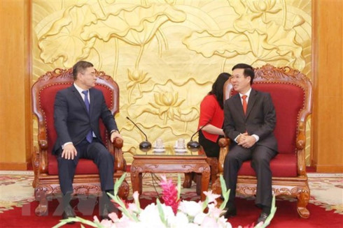 vietnam desires closer ties with kazakhstan