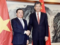 Vietnam, China seek to step up financial cooperation