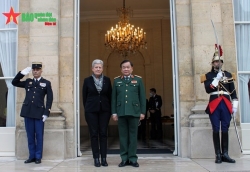 Vietnam, France seek new defence cooperation opportunities