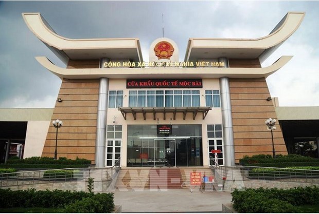 Tay Ninh looks to turn Moc Bai into international trading hub hinh anh 1