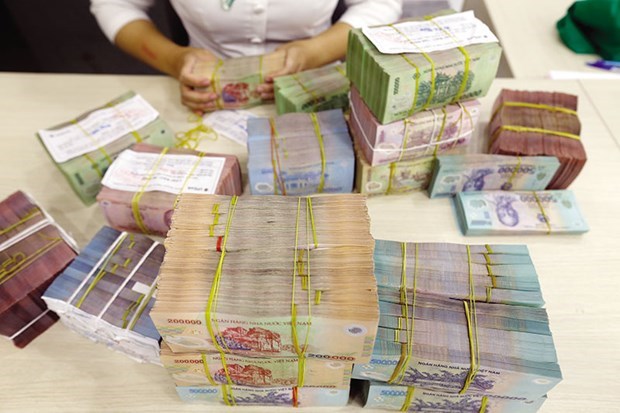 Banks race to attract low-cost capital sources hinh anh 1