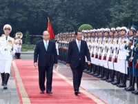 Cambodian PM Hun Sen concludes official trip to Vietnam