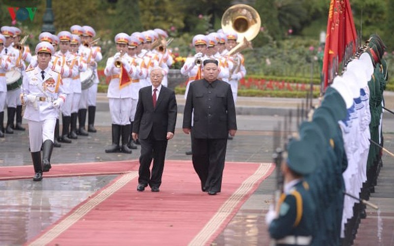 external relations show vietnams higher political stature