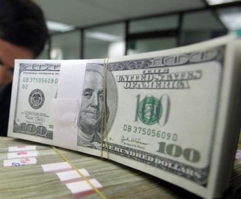 vietnams foreign reserves surge 25 times over 2015
