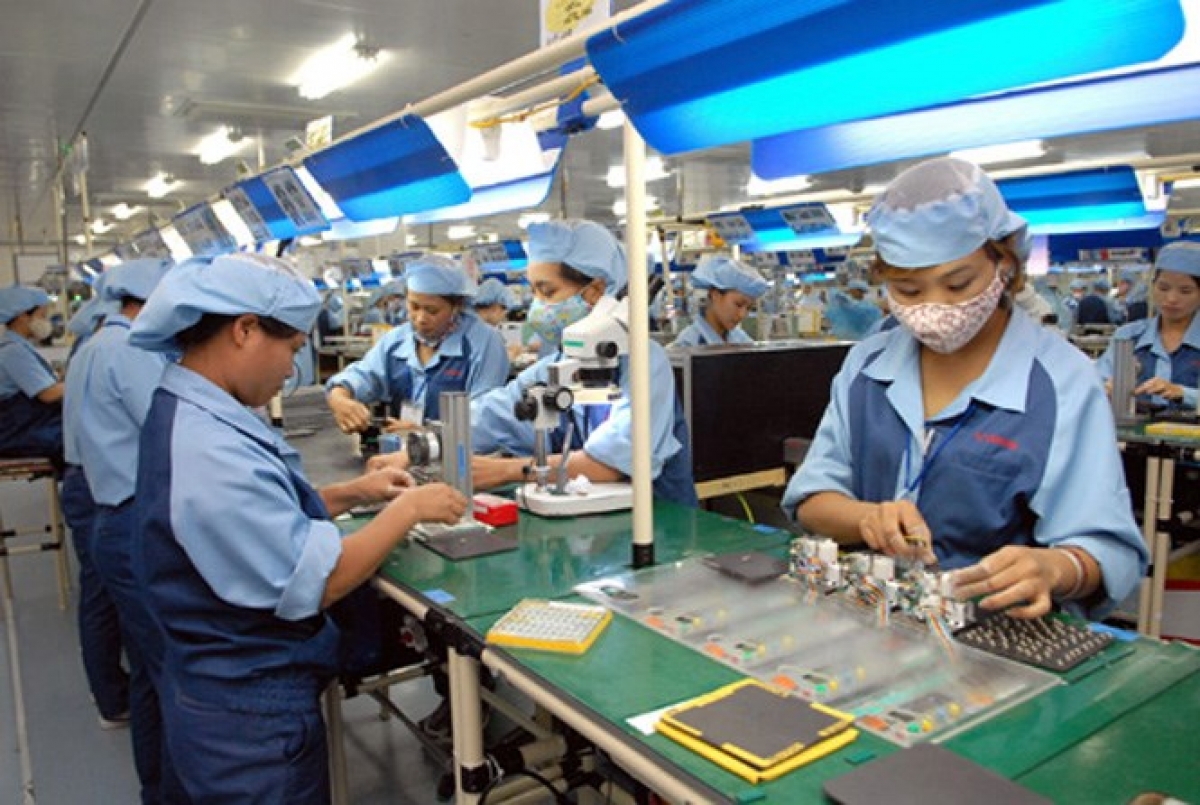 Vietnam named among top five countries for international flow of trade