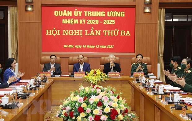 Party chief chairs third meeting of Central Military Commission hinh anh 1