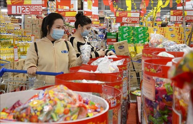 Over 90% of consumers prioritise made-in-Vietnam goods hinh anh 1