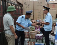Lang Son Customs: Stressfully fighting against smuggling at the end of the year