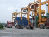 Customs doesn’t request enterprises to lodge invoices at the seaport