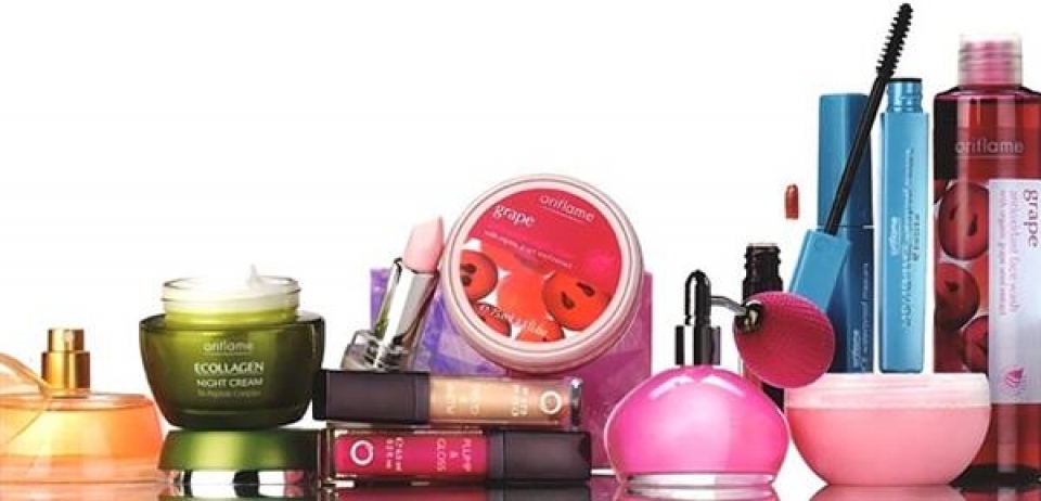 import of cosmetics for non commercial purposes