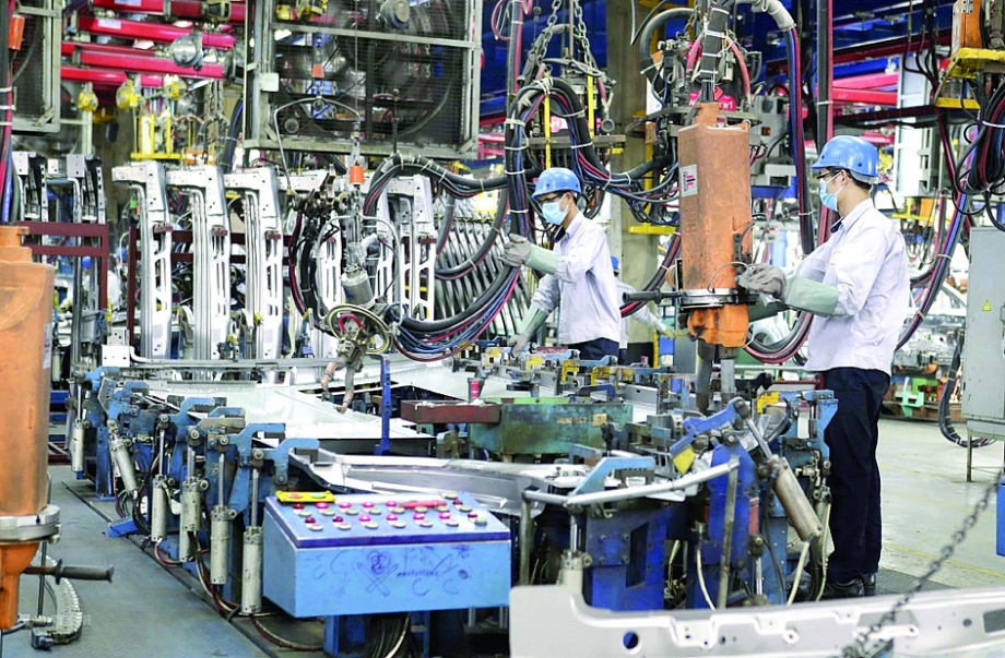 Car production at Ford Hai Duong factory. Photo: VNA