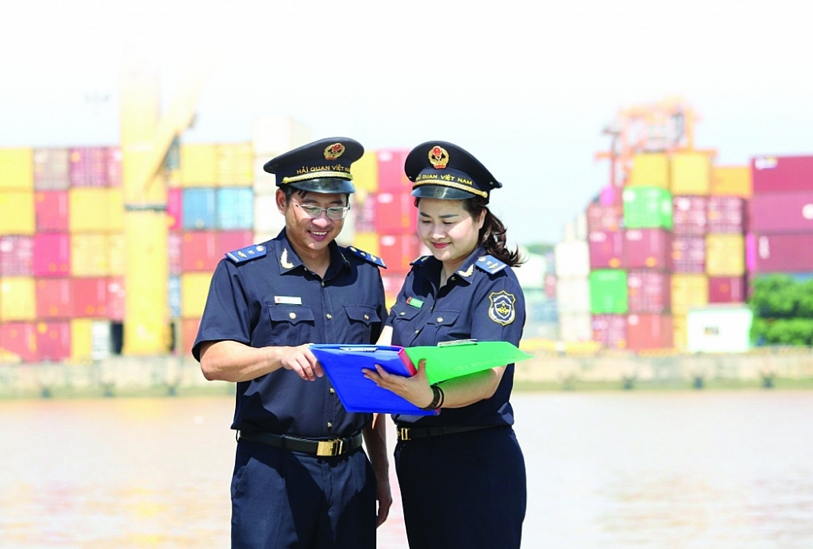 Dong Nai Customs makes an important contribution to the economic development of the province