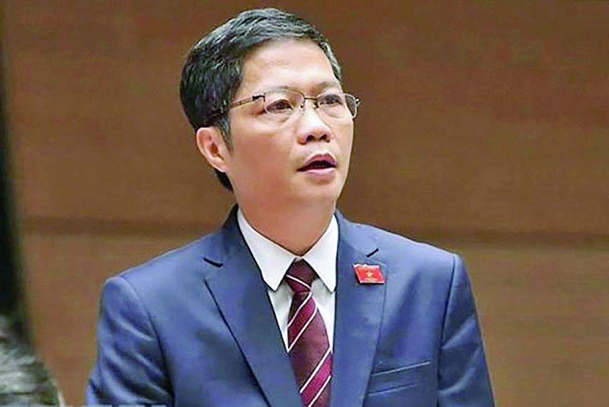 Politburo member, Head of the Central Economic Commission Tran Tuan Anh.