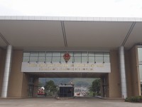 Why did truck drivers lose parking fees during the quarantine at Lao Cai?