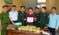 Seize 15 kg of meth transporting from Laos to Vietnam