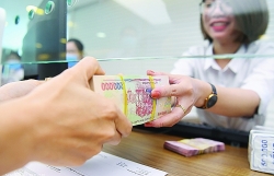 Worries about credit standards with increase of bad debts