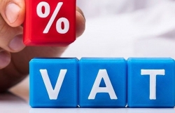 When can enterprises make an invoice for VAT reduction of 8%