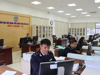 Quang Ninh Customs put effort to improve business environment