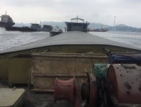 Quang Ninh: Discovery a barge transports coal dust without document