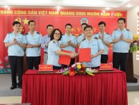 Customs News and Quang Ninh Customs Department sign coordination status