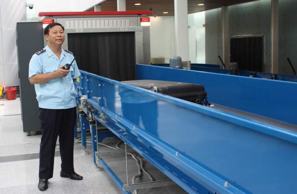 customs procedure runs smoothly at new international terminal of da nang airport
