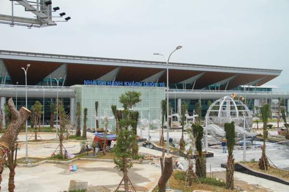 customs procedure runs smoothly at new international terminal of da nang airport