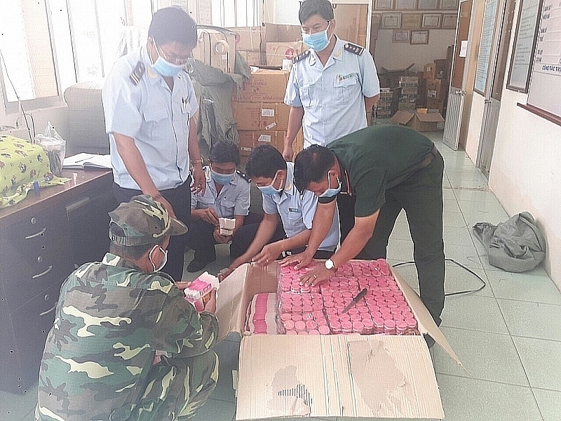 drugs and contraband smuggled into vietnam across the southwest border